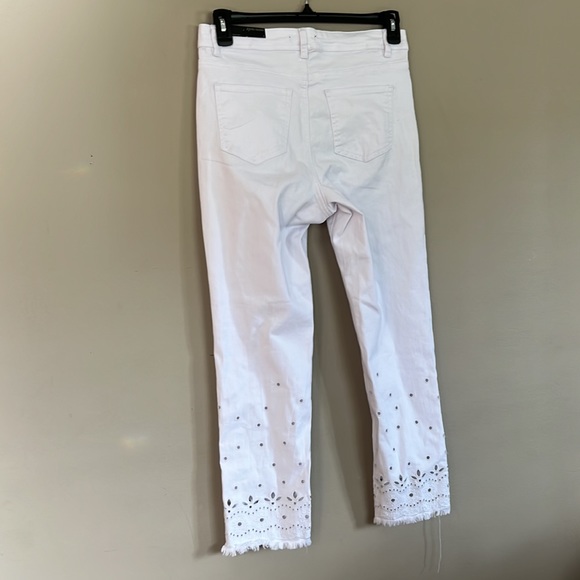 John Mark Floral Eyelet Embroidered Fringe Hem Straight Leg Jeans. - Picture 8 of 12